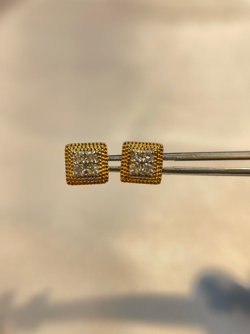 EARRING